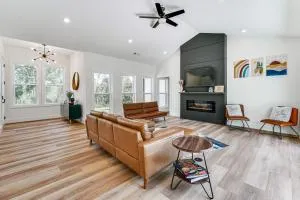 Gorgeous Harrison Getaway with Patio and Kayak! - Ponca