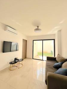 2 rooms, Pools, Tennis, Spa, Gym, PetPark, Jacuzzi