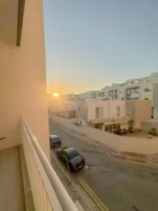 Lovely room ensuite in Swieqi - Taʼ Ġokondu