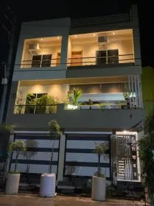 Hotel SHIVASHRAY Luxury Stays & Inn - Jaorā