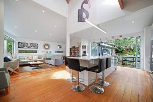 Spacious Family Beach Escape
