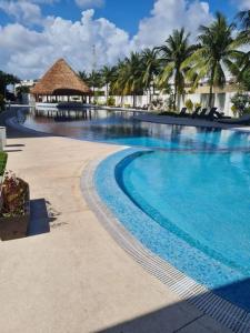 Condo Habitalia Paraiso Equipado Cancun