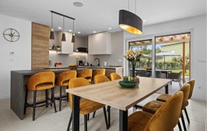 Nice Home In Marasi With Wifi 