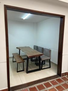 Habitación cama doble con baño privado