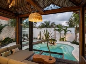 Luxury Designer Villa Bingin Private Pool