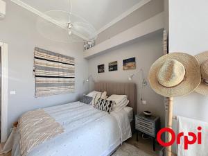Appartement 2 pièces climatisé au centre de Menton - FR-1-647-40