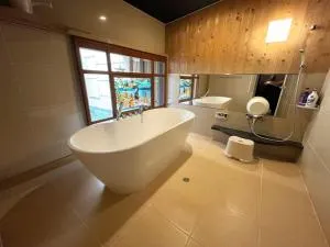 Takeya Kitano Honkan - Kinugasa