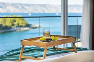 Beautiful Villa Estate da Noi with a pool in Hvar