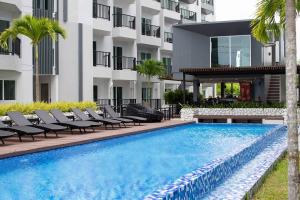 Mantra Beach condominium 1 Room M141