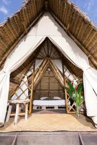 Sungai Huts - 塔巴南