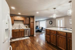 Indoor Hot-Tub! Spacious & Updated MQT Township Home!