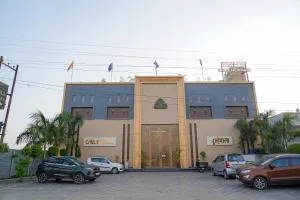 Hotel Chulhewala - 占西