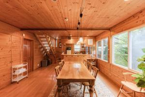 4月リニューアルOpen! 全室エアコン完備! Deerview Lodge 山中湖