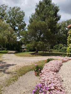 Maisons de vacances Maison au calme avec vue etang : photos des chambres