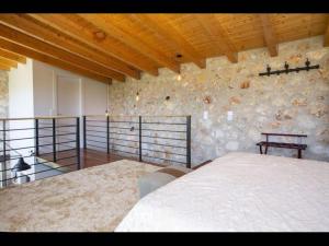 Del Mar stone house Amuoso bay