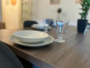 Appartement en centre ville avec cour face au parc pasteur