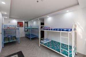 Phòng Ngủ Tập Thể 6 Giường Cho Cả Nam Và Nữ (6-Bed Mixed Dormitory Room)