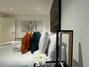 Trendy 2BR 2BA Flat in Crystal Palace