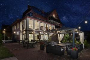 Willa Karmazynowa Przystań