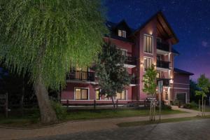 Willa Karmazynowa Przystań