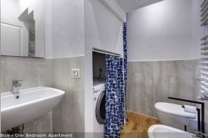 Bice & Krizia Apartments by Mamo Florence