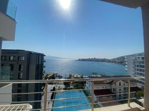 Lovely Seaview Apartment Saranda - 70m from Beach