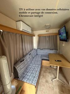 Campings Mobil-home Vintage au bord de la riviere : photos des chambres