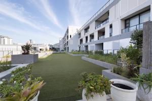 507 Beacon Rock - by Stay in Umhlanga