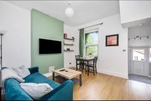 Flat in Brighton & Hove with own bathroom - Bevendean