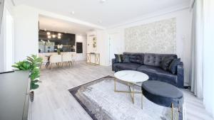 Sea&Lake, Sun & Snow