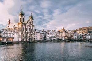 NH 6 Interlaken-Luzern I Lake I Mountain I connect