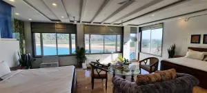 Meeram Ganga, A Heritage Stay by the Ganges at Triveni Ghat - Birbhaddar