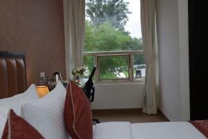 Grand Country Stays - Bangalore International Airport Road
