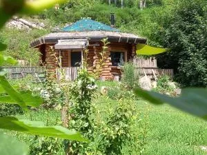 LA YOURTE DU RANDONNEUR - 瑟温