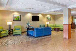 Comfort Suites Lancaster Amish Country