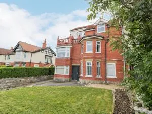 Cabin Hill - 科尔温湾