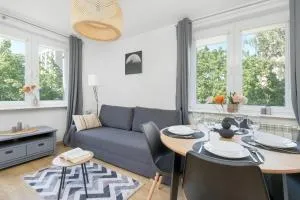 Wyjątkowy Apartament dla 4 osob w Gdyni by Noclegi Renters - Chylonja