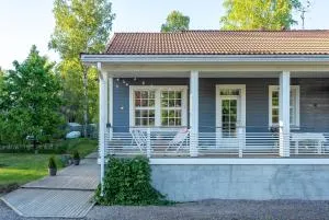 Villa Serena - Backby