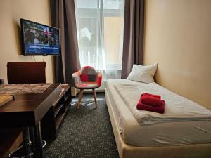 Single Room with Private Bathroom room in Amadeus Apartments
