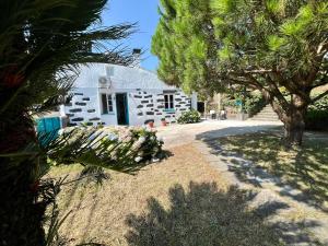 AZ Solar Cottage and Secret Garden