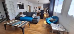 Appartements Issoudun appart elegant 150m² : photos des chambres