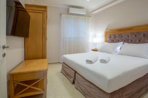 VK Luxury Suites With Private Parking