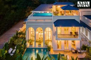 StayVista at Casa Armeh - Pool, BBQ and Gym - Dargalim