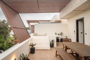 4Bed Luxury Villa with 2 Private Pools