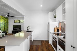 Secluded Luxury 2BR Rainforest Retreat Free Wi-Fi