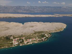 Apartments Horvat on Island Pag 
