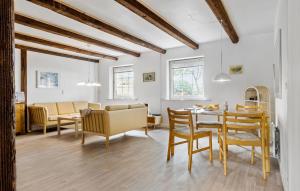 Cozy Apartment In Faaborg With Wifi