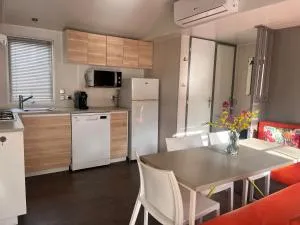 Camping la sainte baume - 南莱潘