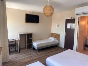 Hotels HOTEL IN PARIS : photos des chambres