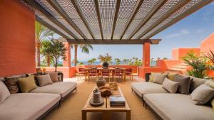 VACATION MARBELLA I The Signature Penthouse, Sea View, Sauna, Private Heated Jacuzzi, Cutting-edge Amenities